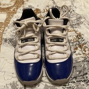 Women’s Air Jordan 11 low” Concorde sketch”